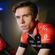 Image of DMITRII LARICHEV